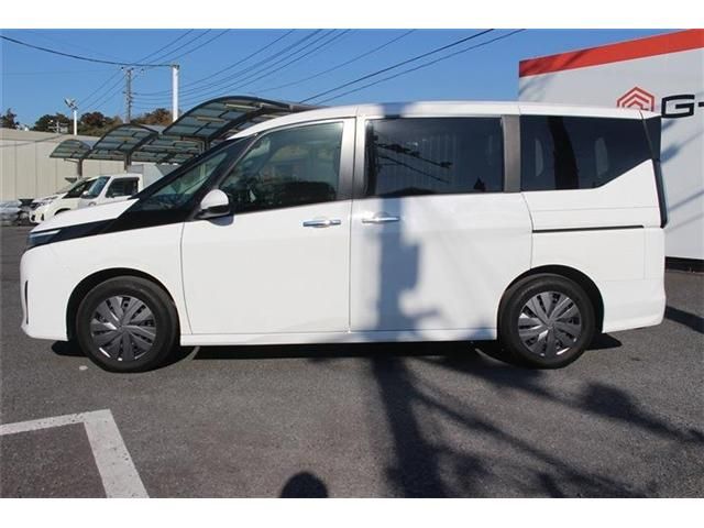 NISSAN SERENA  WG 2023 Image 31