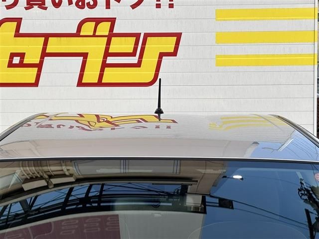 TOYOTA AQUA 2014 Image 31