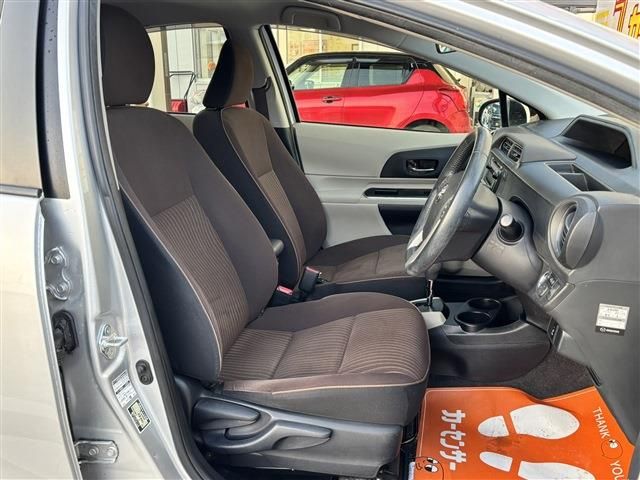 TOYOTA AQUA 2014 Image 31