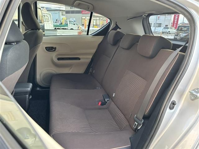 TOYOTA AQUA 2014 Image 31