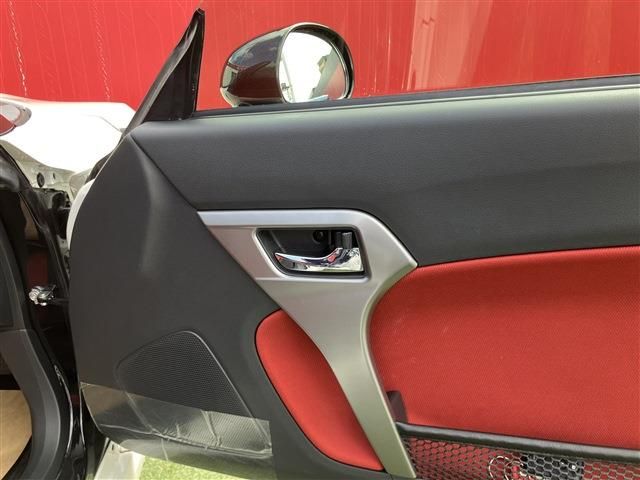 DAIHATSU COPEN 2021 Image 31