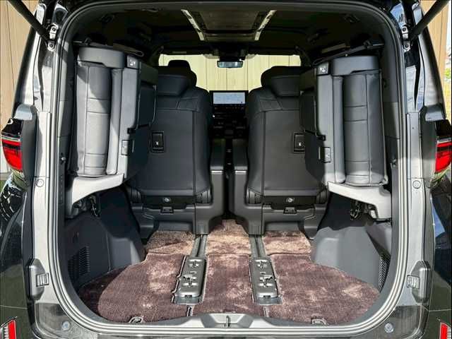 TOYOTA VELLFIRE  HYBRID 4WD 2023 Image 31