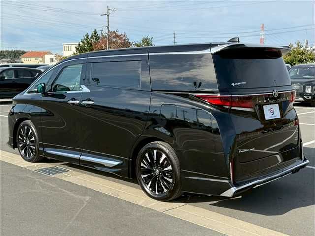 TOYOTA VELLFIRE  HYBRID 4WD 2023 Image 31