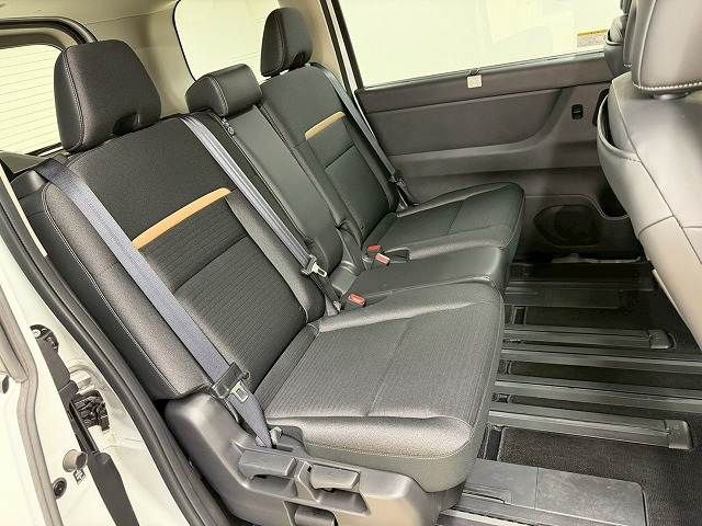 NISSAN SERENA  WG 2025 Image 31