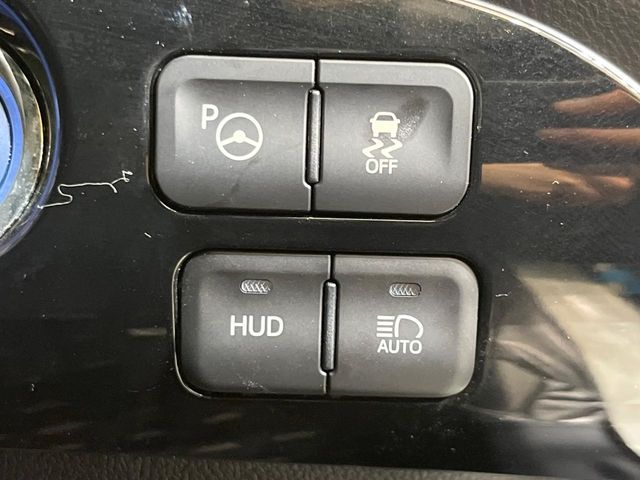 TOYOTA PRIUS 2016 Image 31