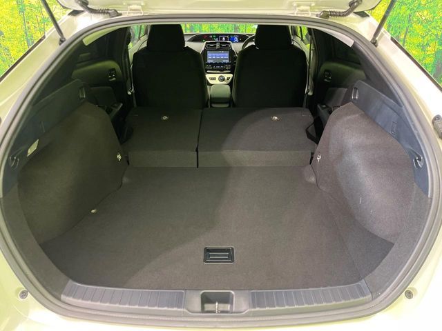 TOYOTA PRIUS 2016 Image 31