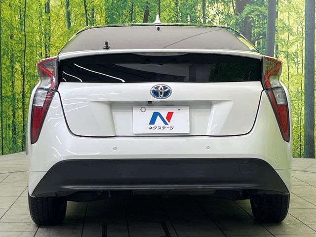 TOYOTA PRIUS 2016 Image 31