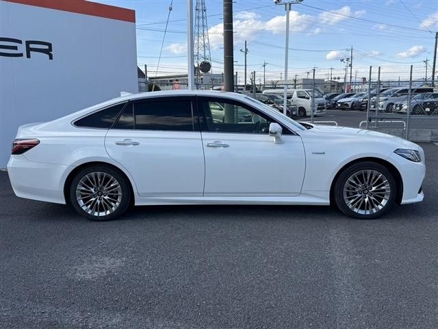 TOYOTA CROWN SEDAN HYBRID 2020 Image 31