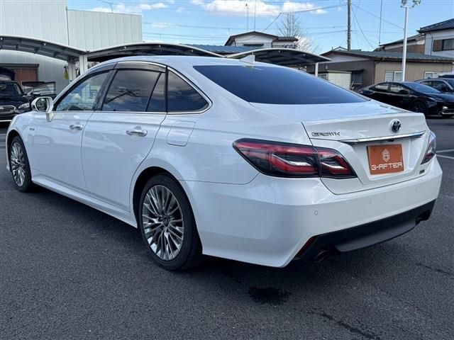 TOYOTA CROWN SEDAN HYBRID 2020 Image 31