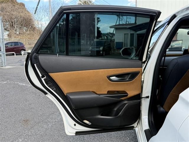 TOYOTA CROWN SEDAN HYBRID 2020 Image 31