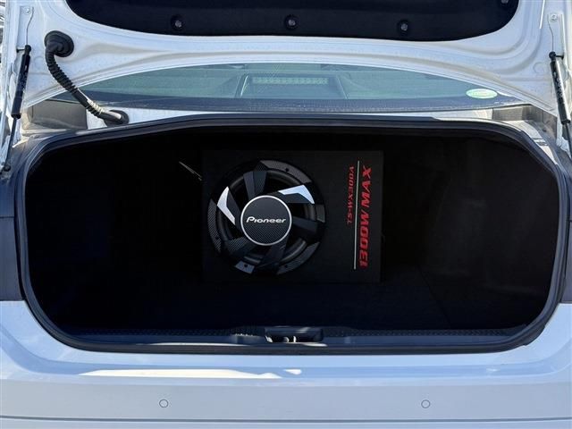 TOYOTA CROWN SEDAN HYBRID 2018 Image 31