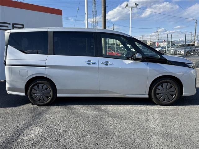 NISSAN SERENA  WG 2023 Image 31
