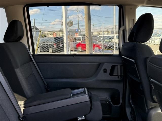 NISSAN SERENA  WG 2023 Image 31