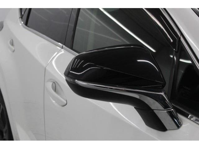 TOYOTA LEXUS NX200T 2017 Image 31