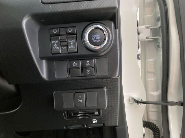 TOYOTA ROOMY 2021 Image 31