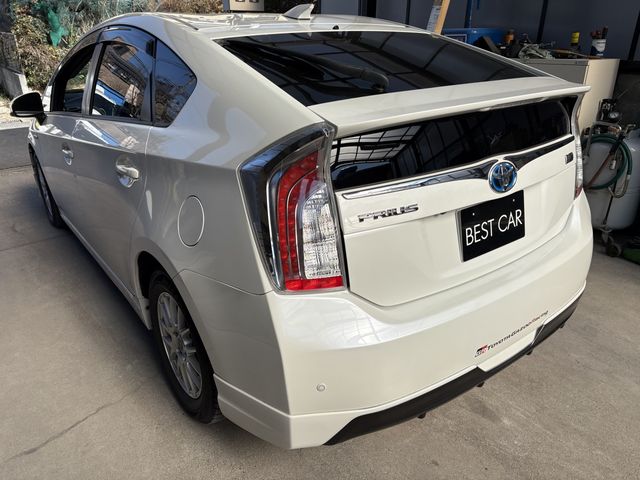 TOYOTA PRIUS 2013 Image 31