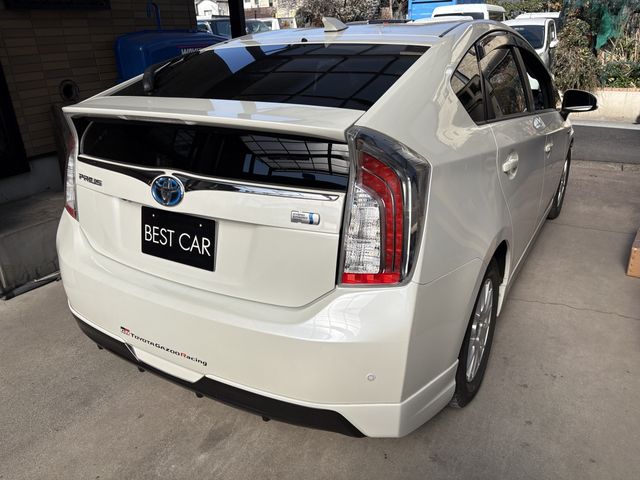 TOYOTA PRIUS 2013 Image 31