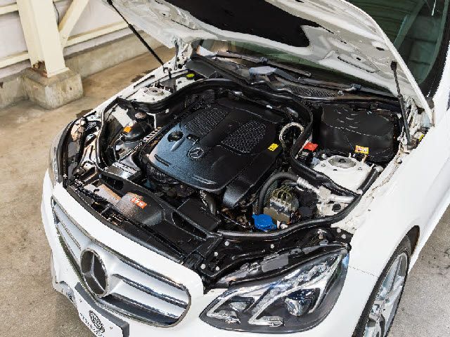 MERCEDES BENZ E CLAS 2013 Image 31