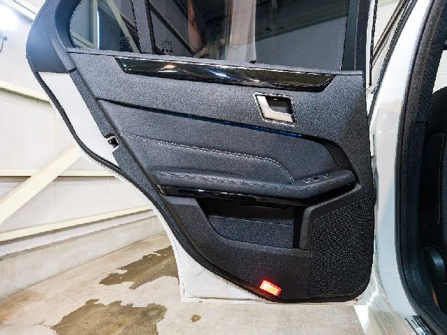 MERCEDES BENZ E CLAS 2013 Image 31