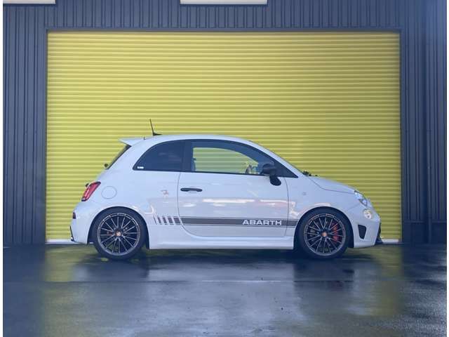 FIAT ABARTH 595 2022 Image 31