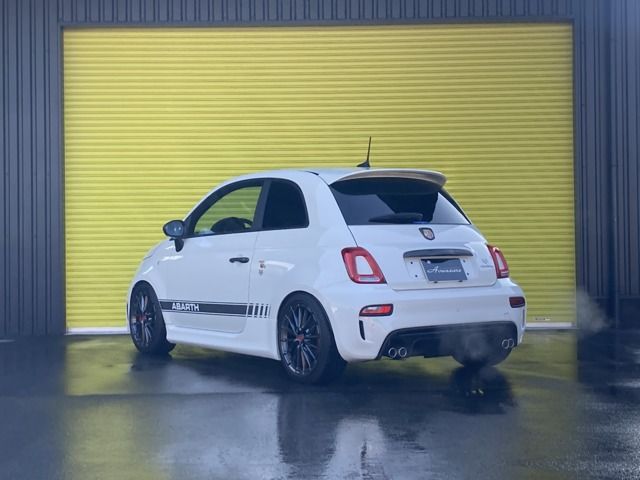 FIAT ABARTH 595 2022 Image 31