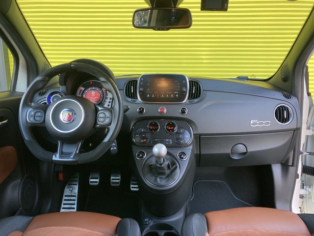 FIAT ABARTH 595 2022 Image 31