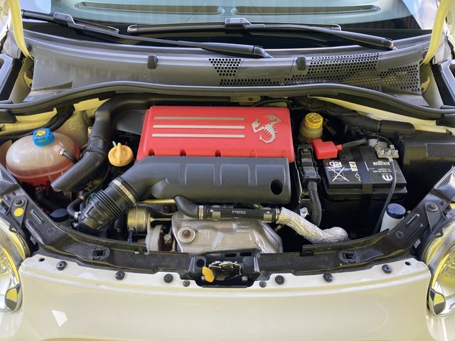 FIAT ABARTH 595 2022 Image 31