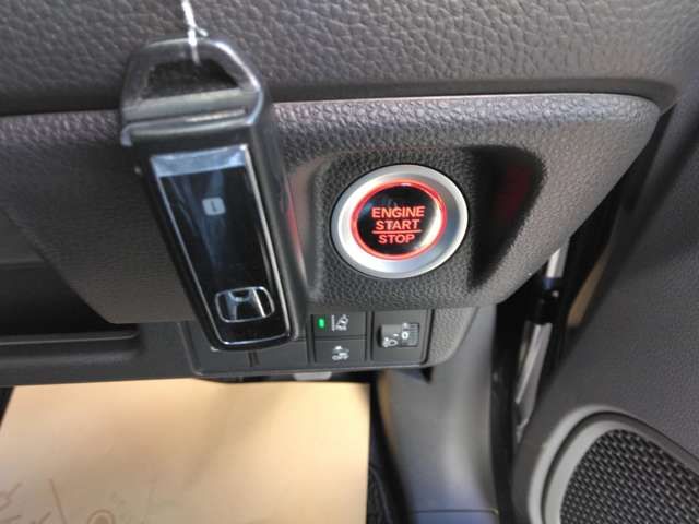 HONDA N-WGN CUSTOM 2025 Image 31