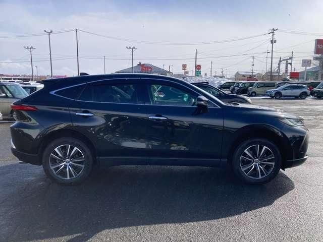 TOYOTA HARRIER HYBRID 2021 Image 31