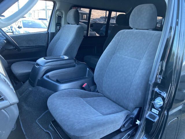 TOYOTA HIACE WAGON 4WD 2012 Image 31