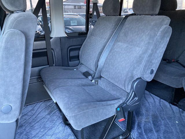 TOYOTA HIACE WAGON 4WD 2012 Image 31