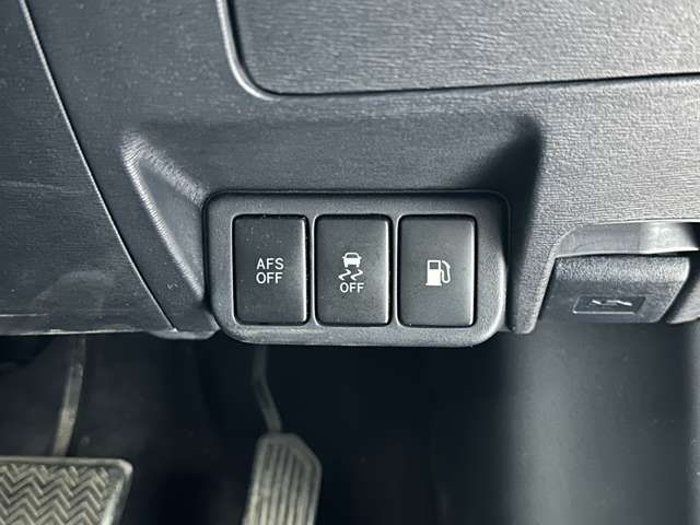 TOYOTA AVENSISWAGON 2011 Image 31