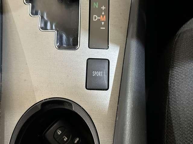 TOYOTA AVENSISWAGON 2011 Image 31