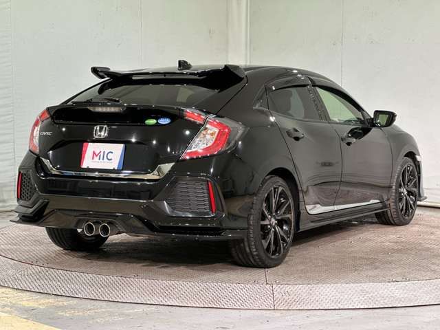 HONDA CIVIC HATCHBACK 2018 Image 31