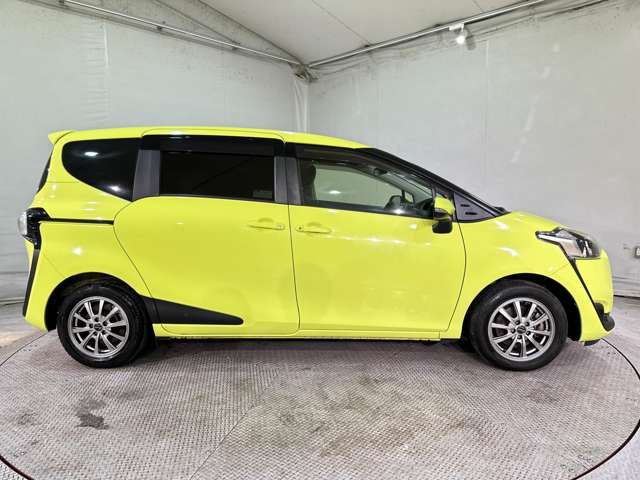 TOYOTA SIENTA 2015 Image 31
