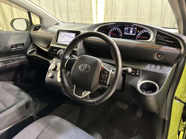 TOYOTA SIENTA 2015 Image 31