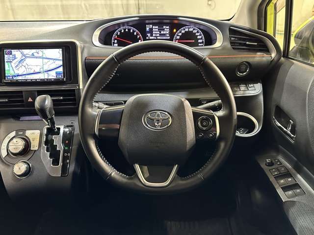 TOYOTA SIENTA 2015 Image 31