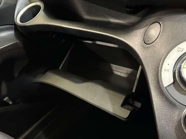 TOYOTA SIENTA 2015 Image 31