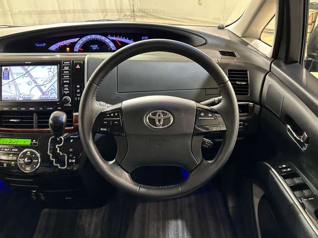 TOYOTA ESTIMA 2013 Image 31