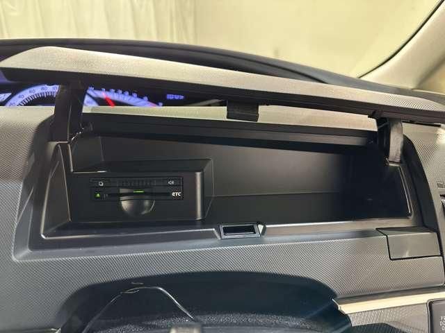 TOYOTA ESTIMA 2013 Image 31