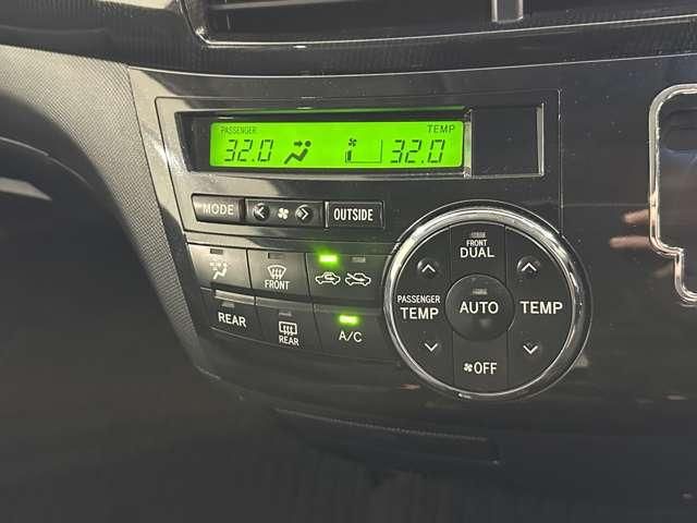 TOYOTA ESTIMA 2013 Image 31