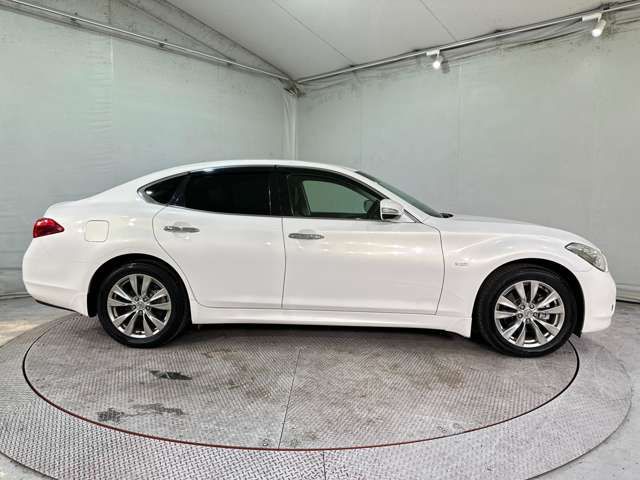 NISSAN FUGA 2013 Image 31