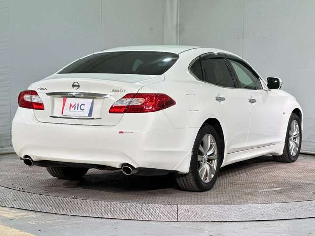 NISSAN FUGA 2013 Image 31