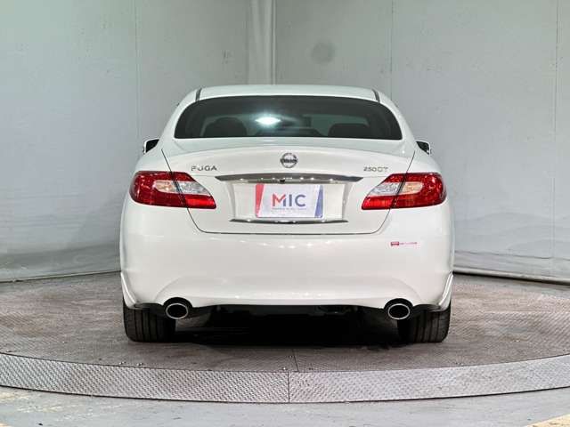 NISSAN FUGA 2013 Image 31