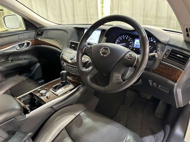 NISSAN FUGA 2013 Image 31