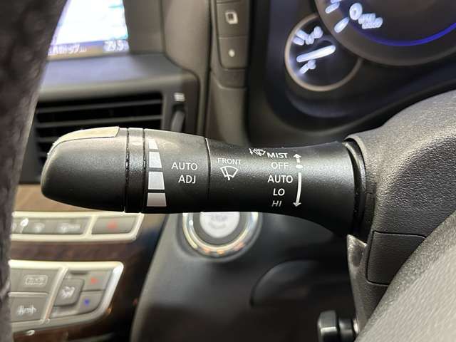 NISSAN FUGA 2013 Image 31