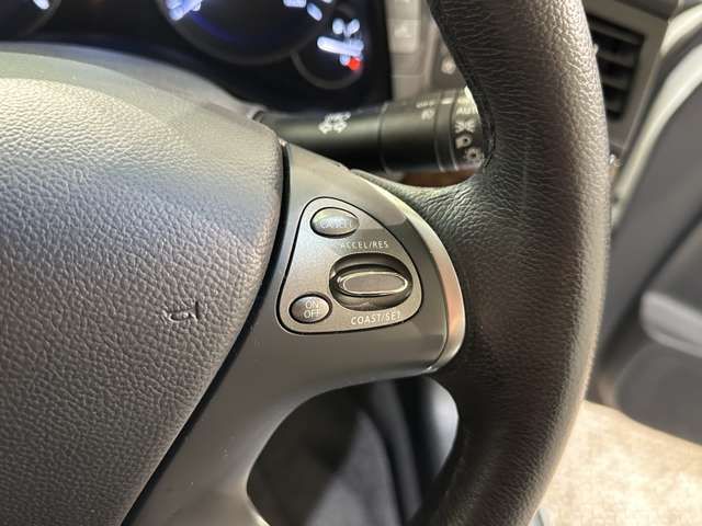 NISSAN FUGA 2013 Image 31