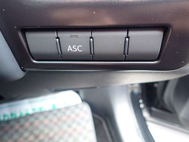 TOYOTA LEXUS UX300H 2024 Image 31