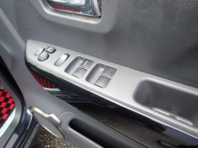 SUZUKI HUSTLER 4WD 2017 Image 31