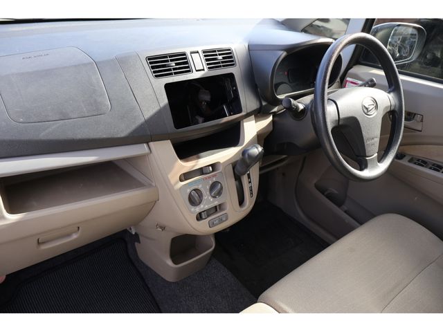 DAIHATSU MOVE 4WD 2013 Image 31